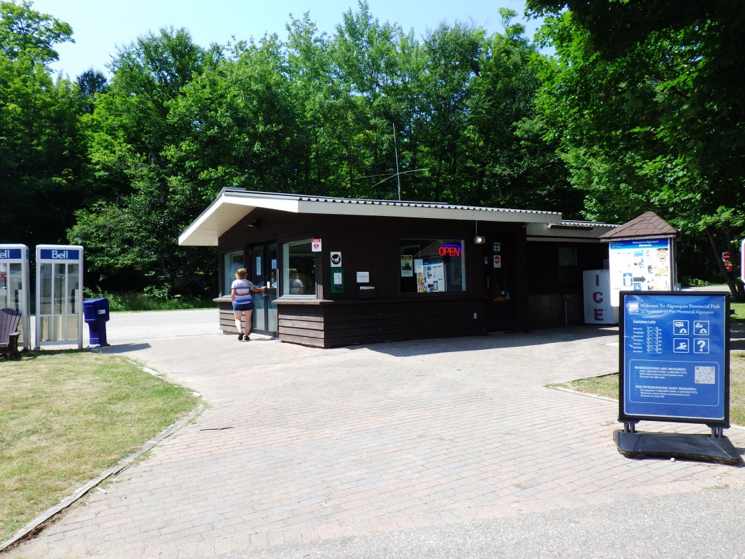Canisbay Lake registration office
