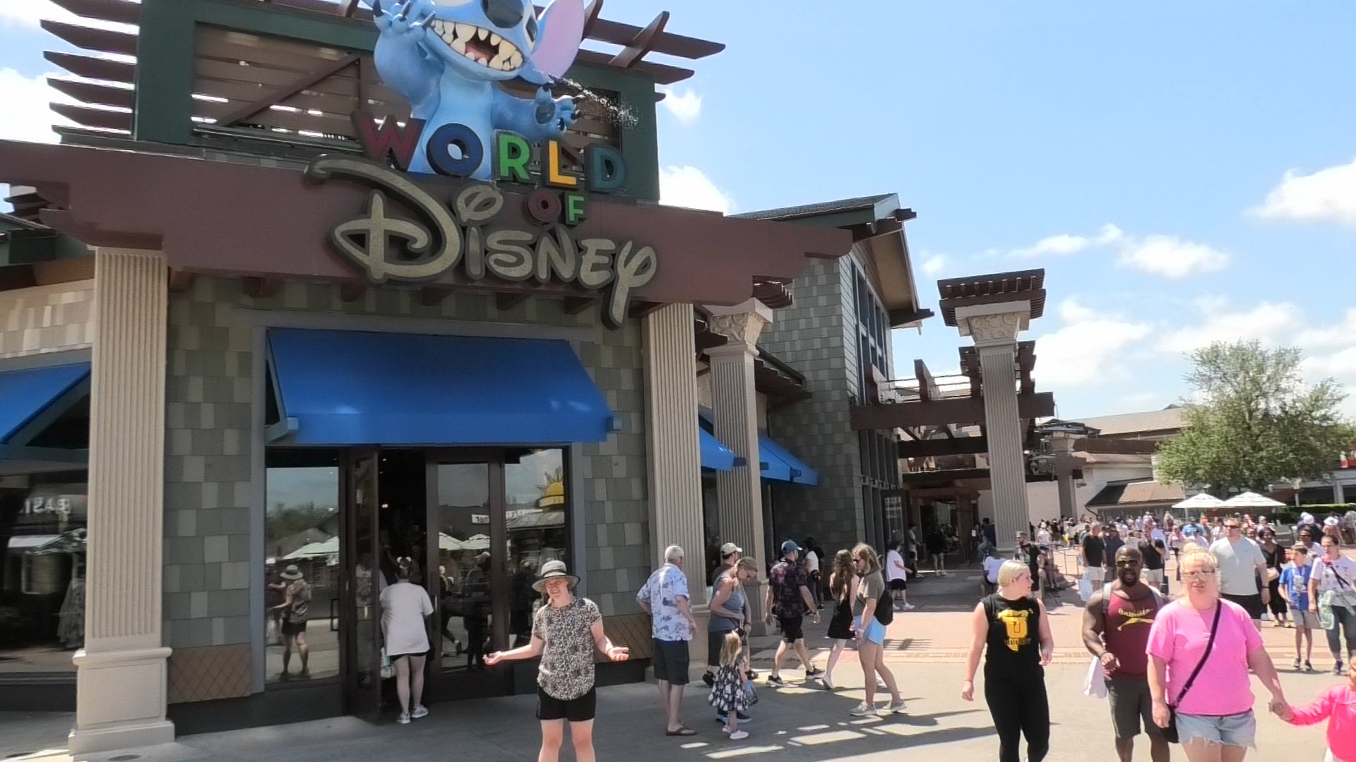 Stitch spits