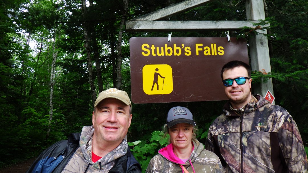 Stubbs Falls sign